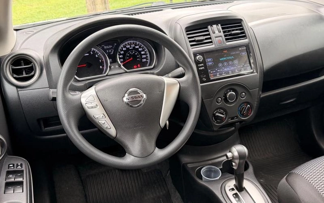 imagem-https://www.socarrao.com.br/sc-vehicle-images-prod/4282034/1791225582026-8543258_5_B_9df09e68ca.jpeg
