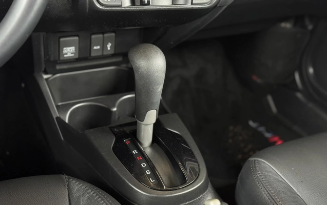 imagem-https://www.socarrao.com.br/sc-vehicle-images-prod/4282045/1791225717262-003_51ce317ac299e1dd01f296136d276649.jpg