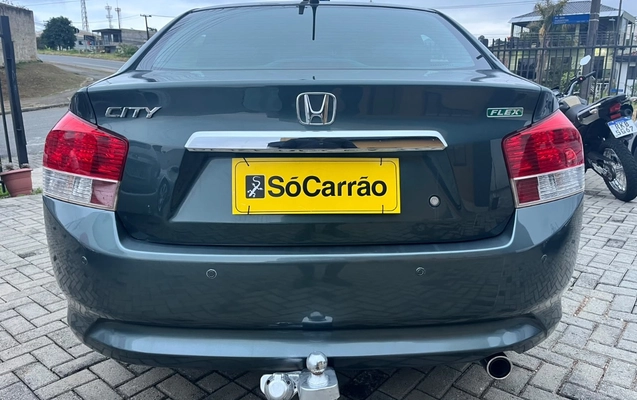 imagem-https://www.socarrao.com.br/sc-vehicle-images-prod/4282053/1791225787239-NjA1MDhkYjYtM2U3MS00YzU4LWJkMzMtYzk0MzVmMTkyMTE5LmpwZWc.jpeg