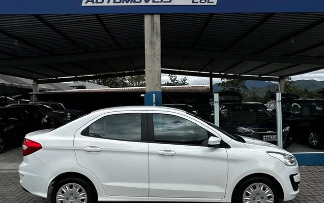 imagem-https://www.socarrao.com.br/sc-vehicle-images-prod/4282106/1791323075221-gb-36afc59.jpeg