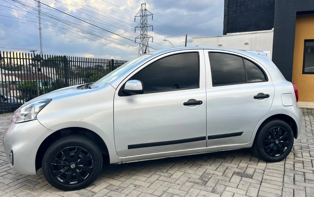 imagem-https://www.socarrao.com.br/sc-vehicle-images-prod/4282127/1791226110787-ODNiZDM4YjgtM2NlNC00MDAwLWEyMGQtYTE4OTZhOTlmZTgyLmpwZWc.jpeg