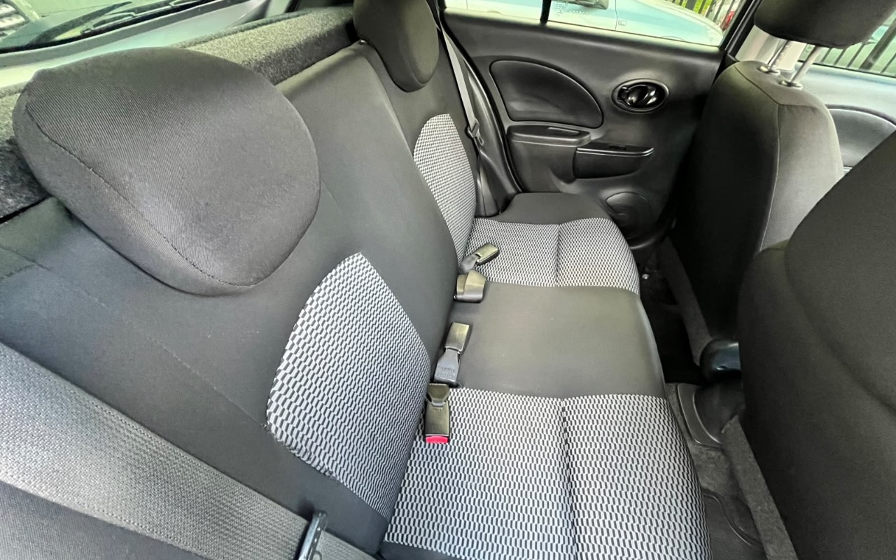 imagem-https://www.socarrao.com.br/sc-vehicle-images-prod/4282127/1791226111475-ODIwYTZiOTItMmE4NS00N2IyLTljMzctYjIxYWEwMWM5ZGE3LmpwZWc.jpeg