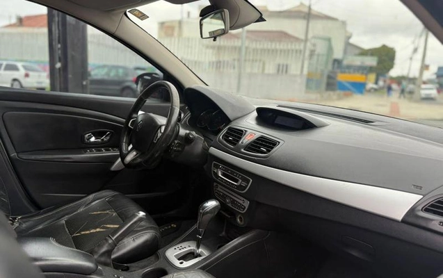 imagem-https://www.socarrao.com.br/sc-vehicle-images-prod/4282132/1791900990561-8510636_1_B_d251cb8386.jpeg