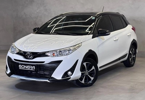 Toyota Yaris 2020 Branco — foto 1 de 3