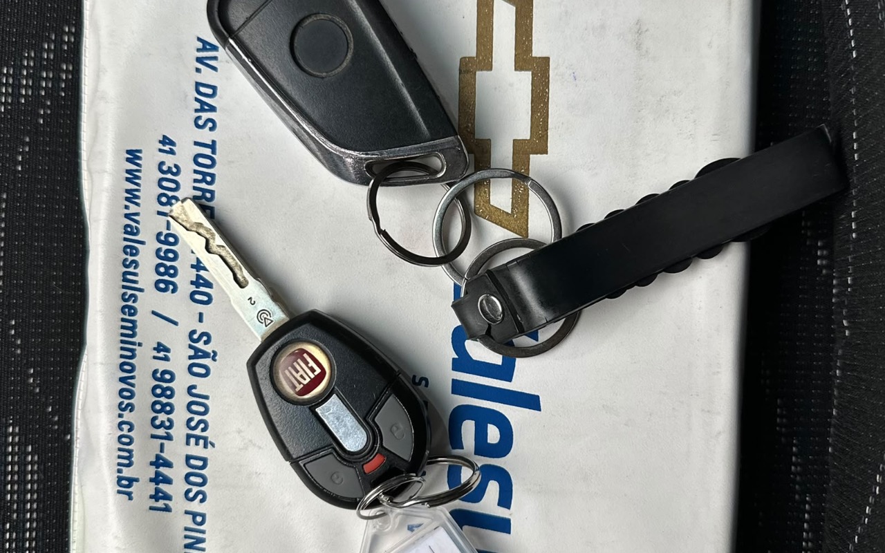 imagem-https://www.socarrao.com.br/sc-vehicle-images-prod/4282148/1791292612019-NzZmMTdlZDUtY2Y5My00MjY2LWE0MGUtNTk3MzdhYjk2NmM0LmpwZWc.jpeg
