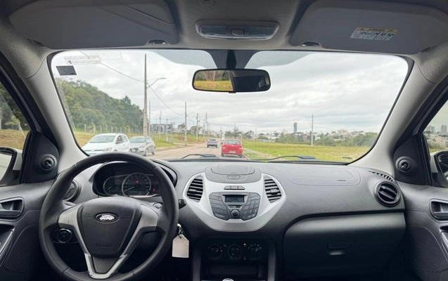 imagem-https://www.socarrao.com.br/sc-vehicle-images-prod/4282225/1792161231192-8511141_9_B_3ecfa4b96b.jpeg