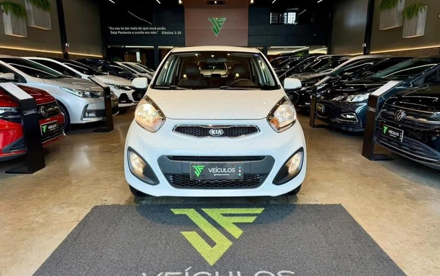 imagem-https://www.socarrao.com.br/sc-vehicle-images-prod/4282230/1791318049390-8544770_2_B_02f2cdda98.jpeg