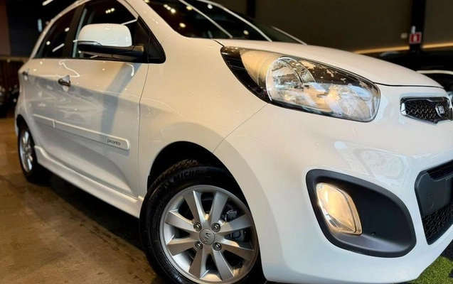 imagem-https://www.socarrao.com.br/sc-vehicle-images-prod/4282230/1791318049401-8544770_0_B_1d0cbd9a04.jpeg