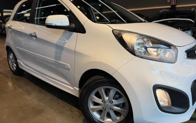 imagem-https://www.socarrao.com.br/sc-vehicle-images-prod/4282230/1791318049405-8544770_5_B_750c70e914.jpeg