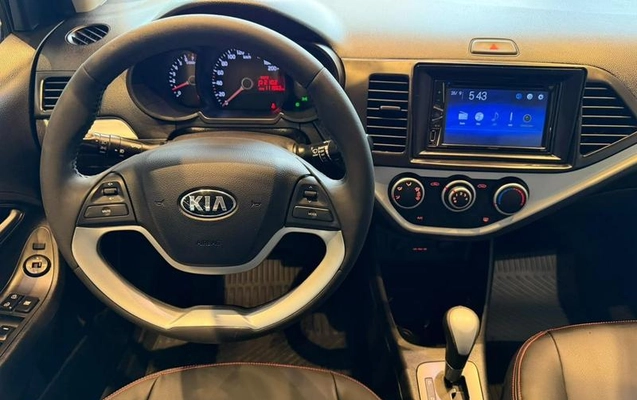 imagem-https://www.socarrao.com.br/sc-vehicle-images-prod/4282230/1791318049413-8544770_8_B_9335f06f1c.jpeg