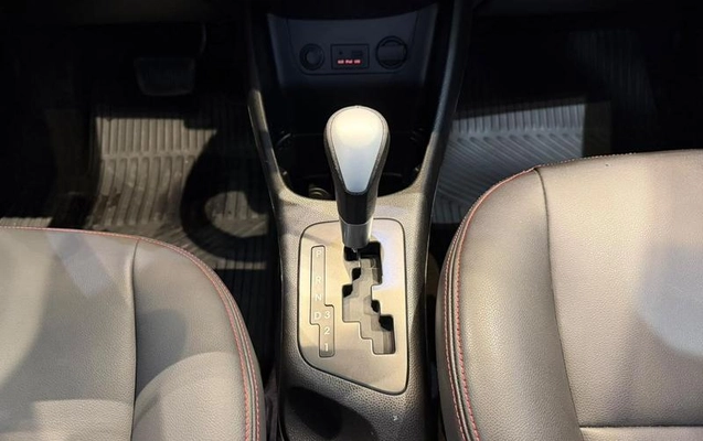 imagem-https://www.socarrao.com.br/sc-vehicle-images-prod/4282230/1791318049420-8544770_8_B_9b0208b345.jpeg