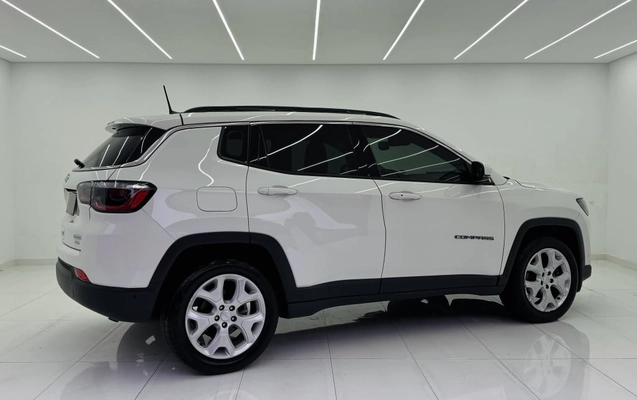 imagem-https://www.socarrao.com.br/sc-vehicle-images-prod/4282231/1791227068687-vehicle_image_1791203528_7542dd1e986660bcd6ea8806b7ce9049.jpeg