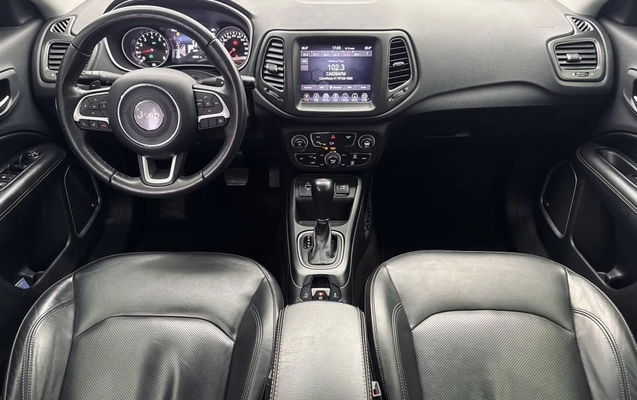 imagem-https://www.socarrao.com.br/sc-vehicle-images-prod/4282231/1791227068692-vehicle_image_1791203540_9490c3b4d2ebe6e4b3afcc3b091e7dd7.jpeg