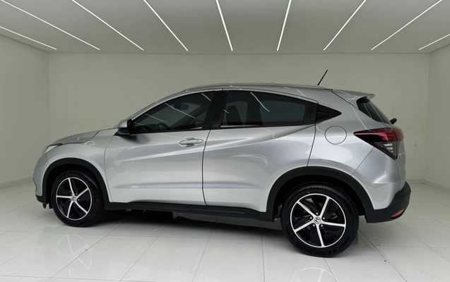 imagem-https://www.socarrao.com.br/sc-vehicle-images-prod/4282250/1791227211168-vehicle_image_1791227003_b80e2c5bc529a477d7e15c381fe2171c.jpeg