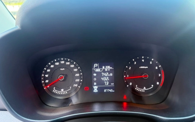 imagem-https://www.socarrao.com.br/sc-vehicle-images-prod/4282251/1791227245147-V2hhdHNBcHAgSW1hZ2UgMjAyNi0xMC0wNSBhdCAxNS41NS4wMSAoMSkuanBlZw.jpeg