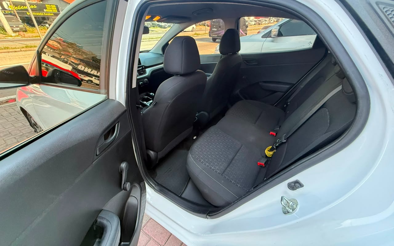 imagem-https://www.socarrao.com.br/sc-vehicle-images-prod/4282251/1791227245325-V2hhdHNBcHAgSW1hZ2UgMjAyNi0xMC0wNSBhdCAxNS41NS4wNCAoMSkuanBlZw.jpeg