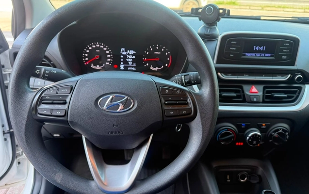 imagem-https://www.socarrao.com.br/sc-vehicle-images-prod/4282251/1791227245417-V2hhdHNBcHAgSW1hZ2UgMjAyNi0xMC0wNSBhdCAxNS41NS4wNCAoMykuanBlZw.jpeg