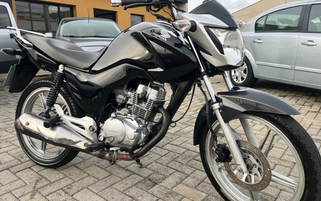 imagem-https://www.socarrao.com.br/sc-vehicle-images-prod/4282257/1791227335619-MDg3ZmFiZjUtODY2OC00ZjBmLWI5NGUtYjYzOWQ1MjVjNGMxLmpwZWc.jpeg