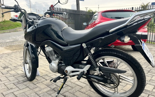 imagem-https://www.socarrao.com.br/sc-vehicle-images-prod/4282257/1791227335784-MGJhYjA4ZGItZjRhMC00MTZkLTg4NGItODJhOWFhYWU0ZDVmLmpwZWc.jpeg