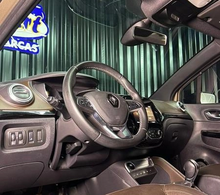 imagem-https://www.socarrao.com.br/sc-vehicle-images-prod/4282258/1791227282687-8543307_10_B_6ccad4a03f.jpeg
