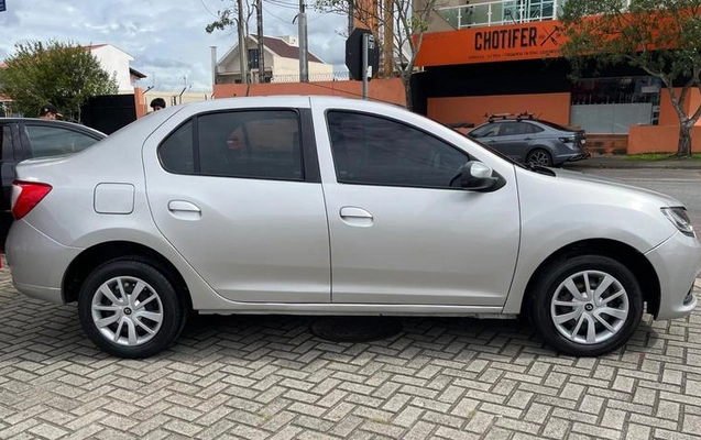 imagem-https://www.socarrao.com.br/sc-vehicle-images-prod/4282262/1792242108555-6697390_1_B_5ef8f19958.jpeg