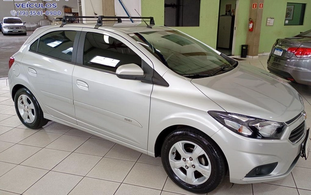 imagem-https://www.socarrao.com.br/sc-vehicle-images-prod/4282286/1791227556055-1238595.jpg