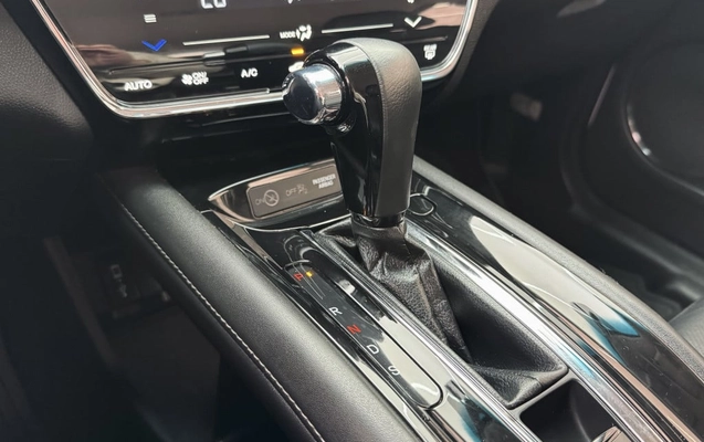 imagem-https://www.socarrao.com.br/sc-vehicle-images-prod/4282299/1791227607480-vehicle_image_1791227159_4f70a874a7d8cd4327ecbb05e0d3b50d.jpeg