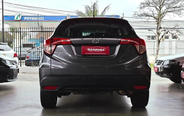 imagem-https://www.socarrao.com.br/sc-vehicle-images-prod/4282306/1791227619770-8544452_10_B_2c62647a11.jpeg