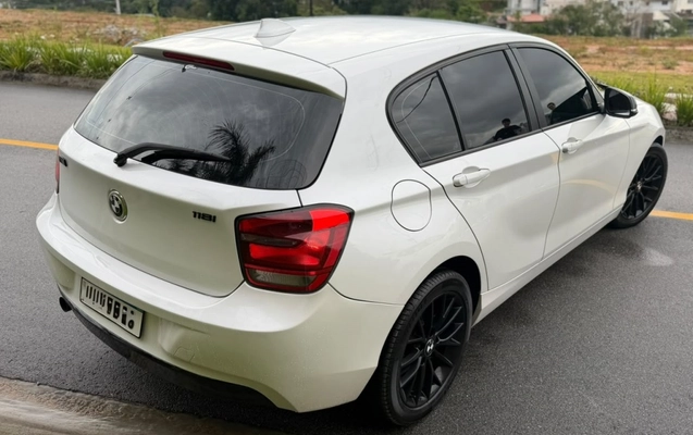 imagem-https://www.socarrao.com.br/sc-vehicle-images-prod/4282325/1791227688108-7_101828.jpg