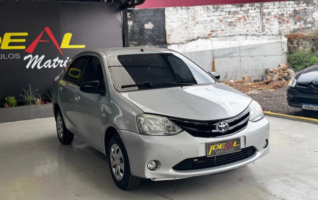 imagem-https://www.socarrao.com.br/sc-vehicle-images-prod/4282368/1791227862684-4cc95c58c05a4d3ca9b8dcb10dc0bfc4_1790599593978.jpg