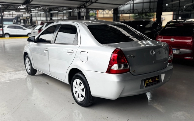imagem-https://www.socarrao.com.br/sc-vehicle-images-prod/4282368/1791227862689-a584d79234b44582963667f82ddb5abb_1790599594028.jpg