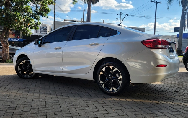 imagem-https://www.socarrao.com.br/sc-vehicle-images-prod/4282378/1791227868427-12f29fa1-6564-4890-ab6c-20dceee6ec84.jpg