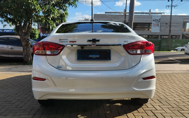 imagem-https://www.socarrao.com.br/sc-vehicle-images-prod/4282378/1791227868429-85c6719e-d749-4d96-809b-f99e643a3b50.jpg