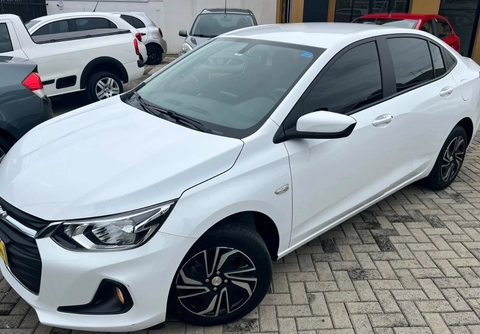 Chevrolet Onix 2025 Branco — foto 1 de 3