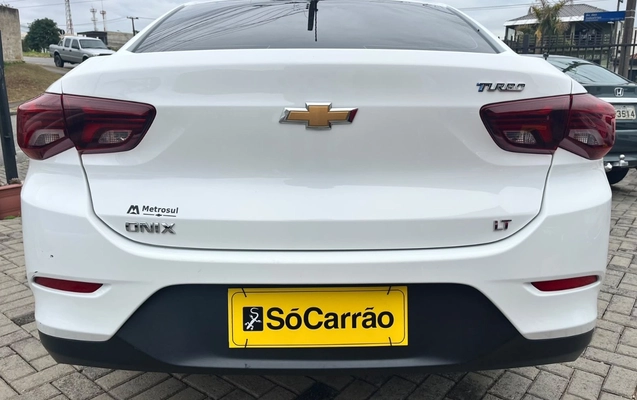 imagem-https://www.socarrao.com.br/sc-vehicle-images-prod/4282441/1791227943579-OTJjMWY3N2MtYTVmZC00MjQyLTkzNjMtMTljOWM1MWI4NzU3LmpwZWc.jpeg