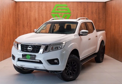 Nissan Frontier 2018 Branco — foto 1 de 3