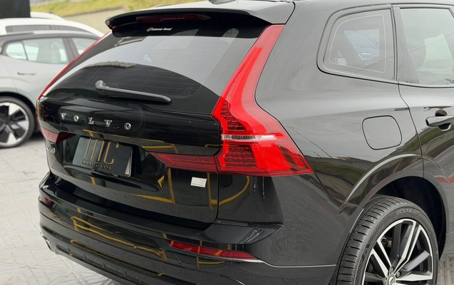 imagem-https://www.socarrao.com.br/sc-vehicle-images-prod/4282568/1791228462258-003_b3bab20365db7115e3f693ba0b862cec.jpeg