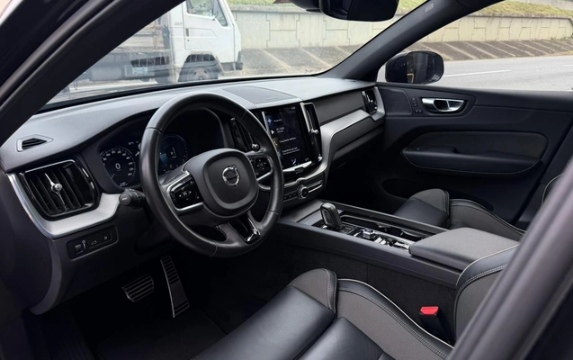 imagem-https://www.socarrao.com.br/sc-vehicle-images-prod/4282568/1791228462272-003_c8386c32bbb84017d2177061dc22d9e5.jpeg