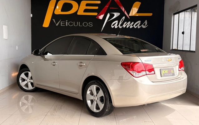 imagem-https://www.socarrao.com.br/sc-vehicle-images-prod/4282574/1791228510201-3b176a1c12e840468addd97b599a3bf2_1791228454352.jpg