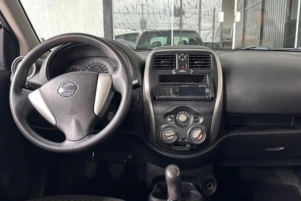 imagem-https://www.socarrao.com.br/sc-vehicle-images-prod/4282614/1791229541821-8543233_13_B_9428c619b4.jpeg