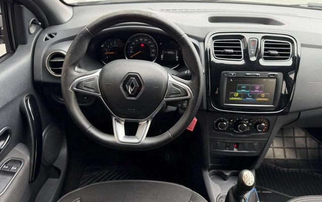imagem-https://www.socarrao.com.br/sc-vehicle-images-prod/4282679/1791315161318-8542045_14_B_1577e75b16.jpeg