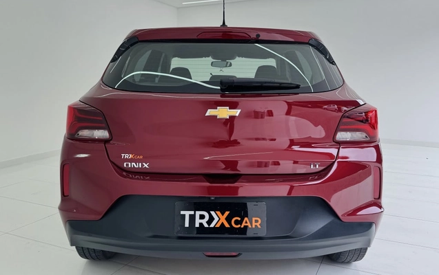 imagem-https://www.socarrao.com.br/sc-vehicle-images-prod/4282818/1791230068379-vehicle_image_1791227818_9a18289a5ff35a784054600624062a64.jpeg
