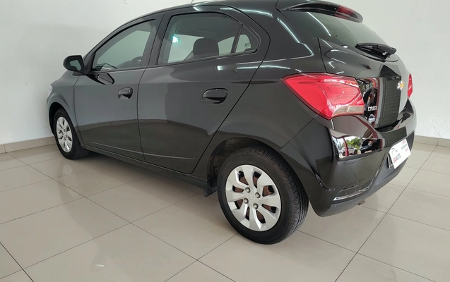 imagem-https://www.socarrao.com.br/sc-vehicle-images-prod/4282821/1791230070328-cd40d4dabf034351a7d3e539886ce808_1791230027833.jpg