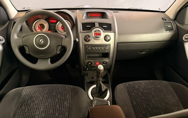 imagem-https://www.socarrao.com.br/sc-vehicle-images-prod/4282891/1791230409069-6b0b41b8dc6f49848918682ff0075b6b_1791230361855.jpg