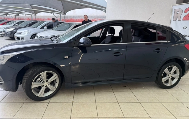 imagem-https://www.socarrao.com.br/sc-vehicle-images-prod/4282919/1791230573755-Ttcypu2FOKL8bwyYsah48lKwq531cKSu.jpg