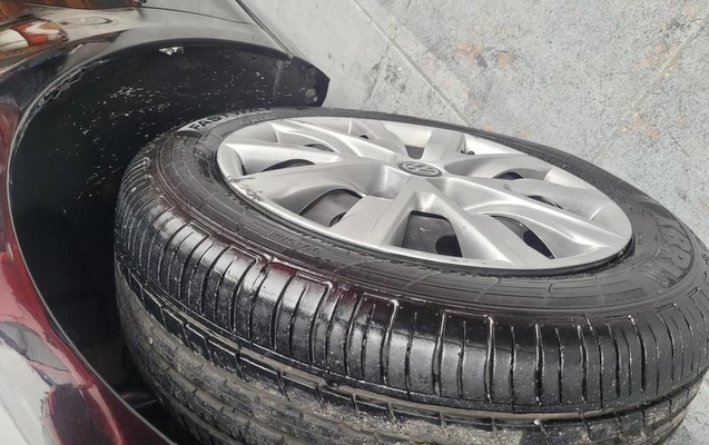 imagem-https://www.socarrao.com.br/sc-vehicle-images-prod/4282920/1792427155262-8494262_13_B_58f7851dd9.jpeg