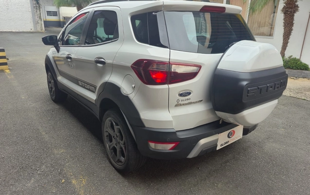 imagem-https://www.socarrao.com.br/sc-vehicle-images-prod/4282931/1791230622091-MjMzMTk3OTAtMzVmNS00YjJhLTgxODUtNjkyNzcwMmU1OGE0LmpwZWc.jpeg