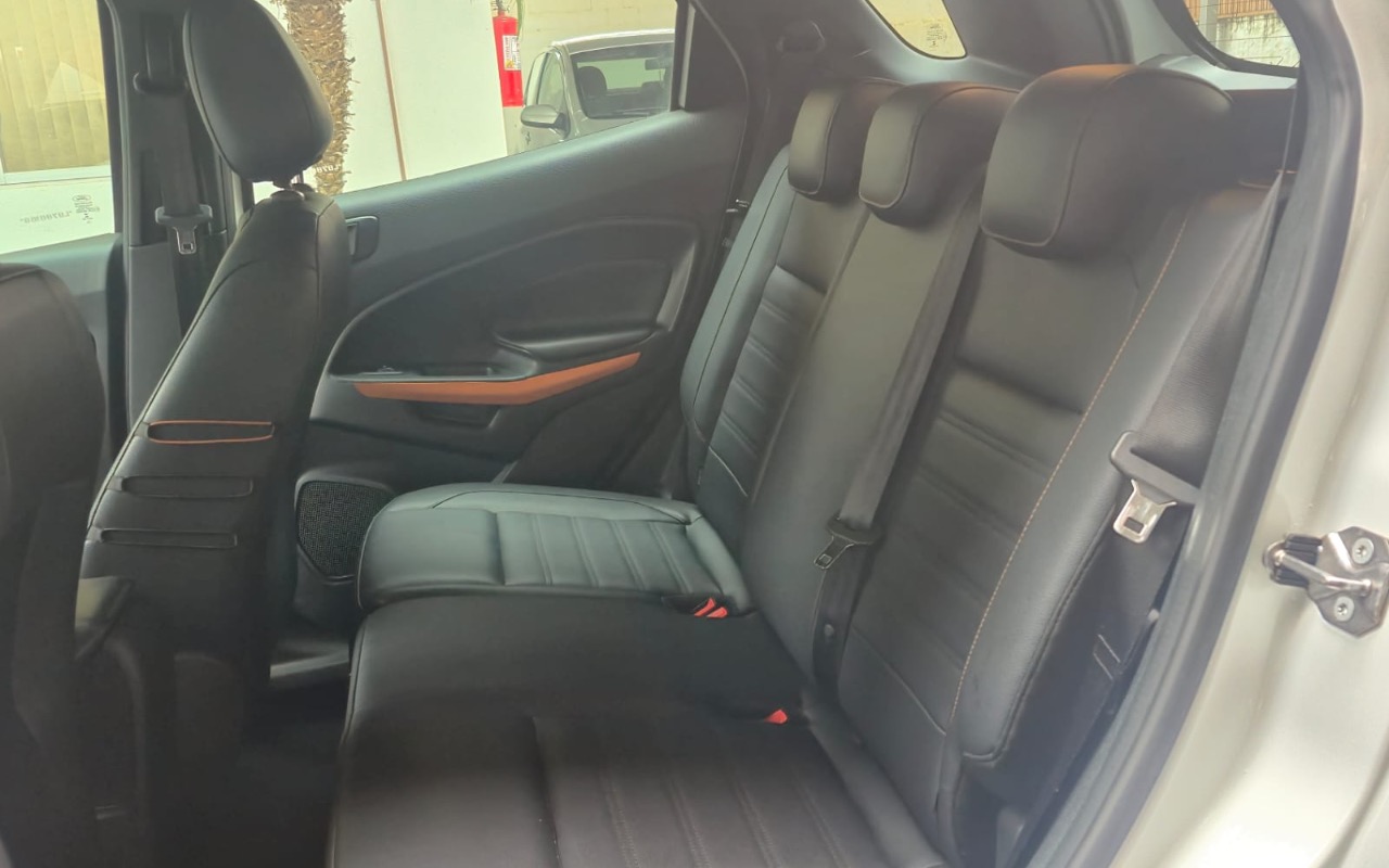 imagem-https://www.socarrao.com.br/sc-vehicle-images-prod/4282931/1791230623193-YjNmYWYwOGUtNjIzOS00NTI4LTg3YzUtN2NlYTllNTE4MmFiLmpwZWc.jpeg