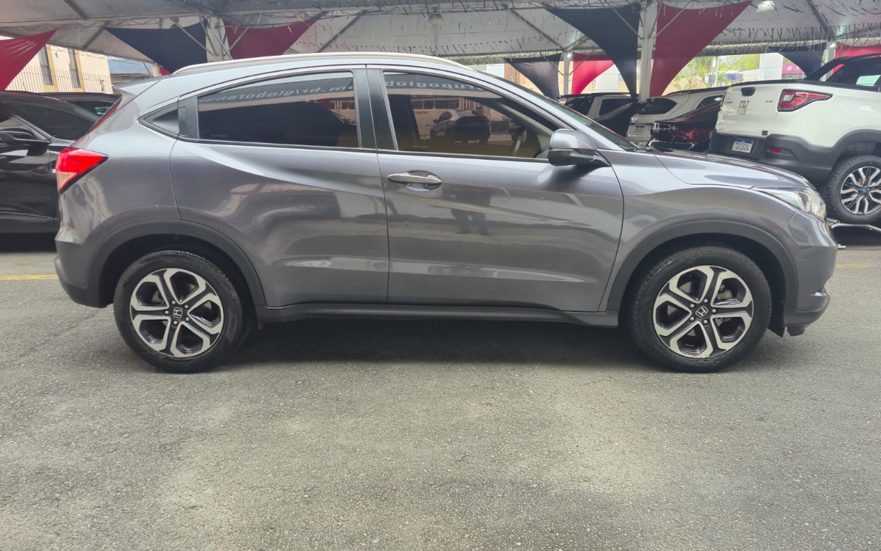 imagem-https://www.socarrao.com.br/sc-vehicle-images-prod/4282978/1791230962689-YzI1NTExYzEtNDEyMy00Yjk2LWJjNjctZGEwNzc5ZGFmMjBhLmpwZWc.jpeg