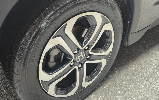 imagem-https://www.socarrao.com.br/sc-vehicle-images-prod/4282978/1791230964117-ZmRjMTdmY2QtNDdjYy00OTYzLWIwNjMtZWRhOWU5ZjJlYWIyLmpwZWc.jpeg